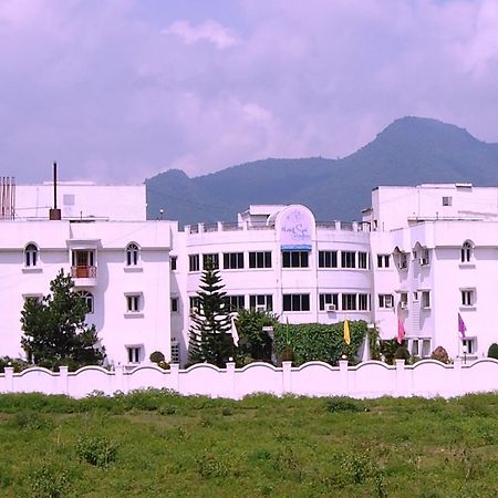 Hotel Sai International Rayagada Exterior photo